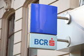BCR a investit 2 mil. euro într-o reţea de 400 de automate bancare