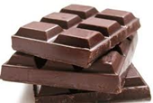 Producătorii de ciocolată intră fericiţi în cea mai bună perioadă din an: consumul revine pe creştere pentru prima dată după patru ani