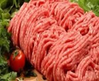 Drama producătorilor români de carne: „E mai ieftină decât ciupercile!”